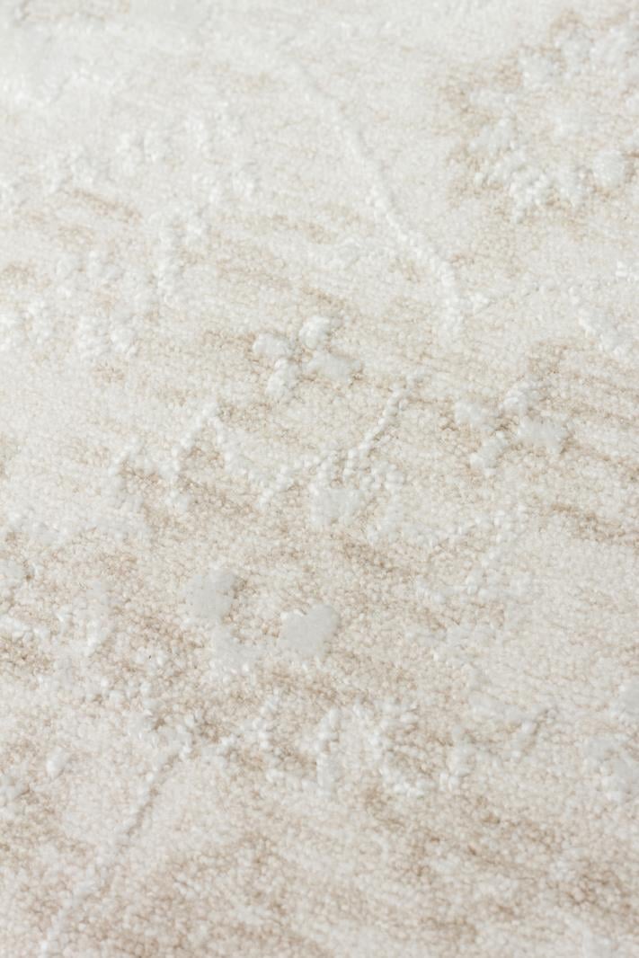 LEONA LNA 05 CREAM  Yumuşak Tuşeli Hav Toz Vermez Modern Makine Halısı