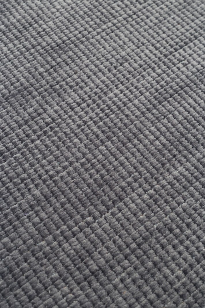 LIZA KILIM LIZ 01 ANTRASIT Q  Hav Toz Vermez Kaymaz Tabanlı Yıkanabilir Düz Renk Kilim