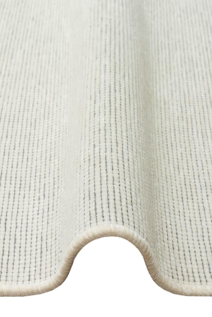 LIZA KILIM LIZ 01 WHITE  Hav Toz Vermez Kaymaz Tabanlı Yıkanabilir Düz Renk Kilim