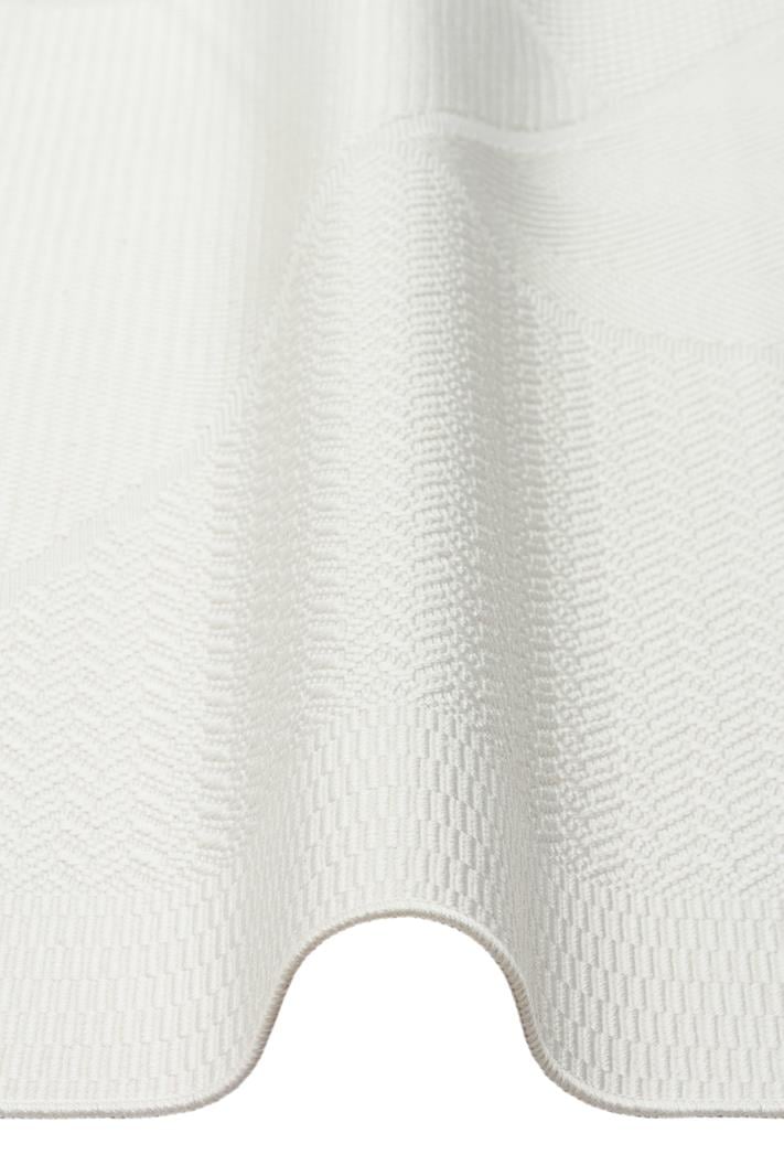 MONO LUX MNO LUX 01 WHITE  Kaymaz Tabanlı Modern Desenlere Sahip İnce Halı