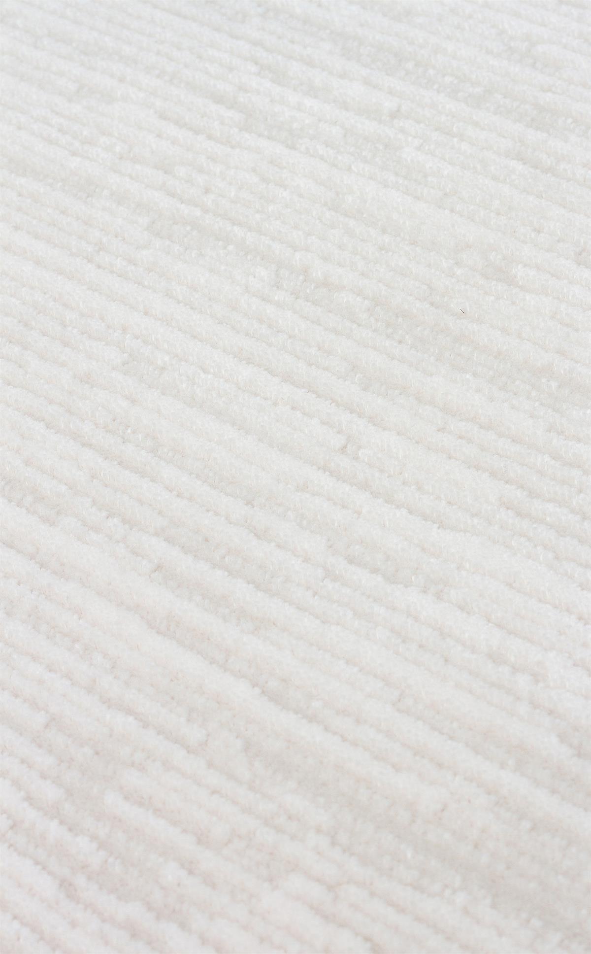 SHADE SHD PLAIN CREAM  Sade ve Modern Akrilik Makine Halısı