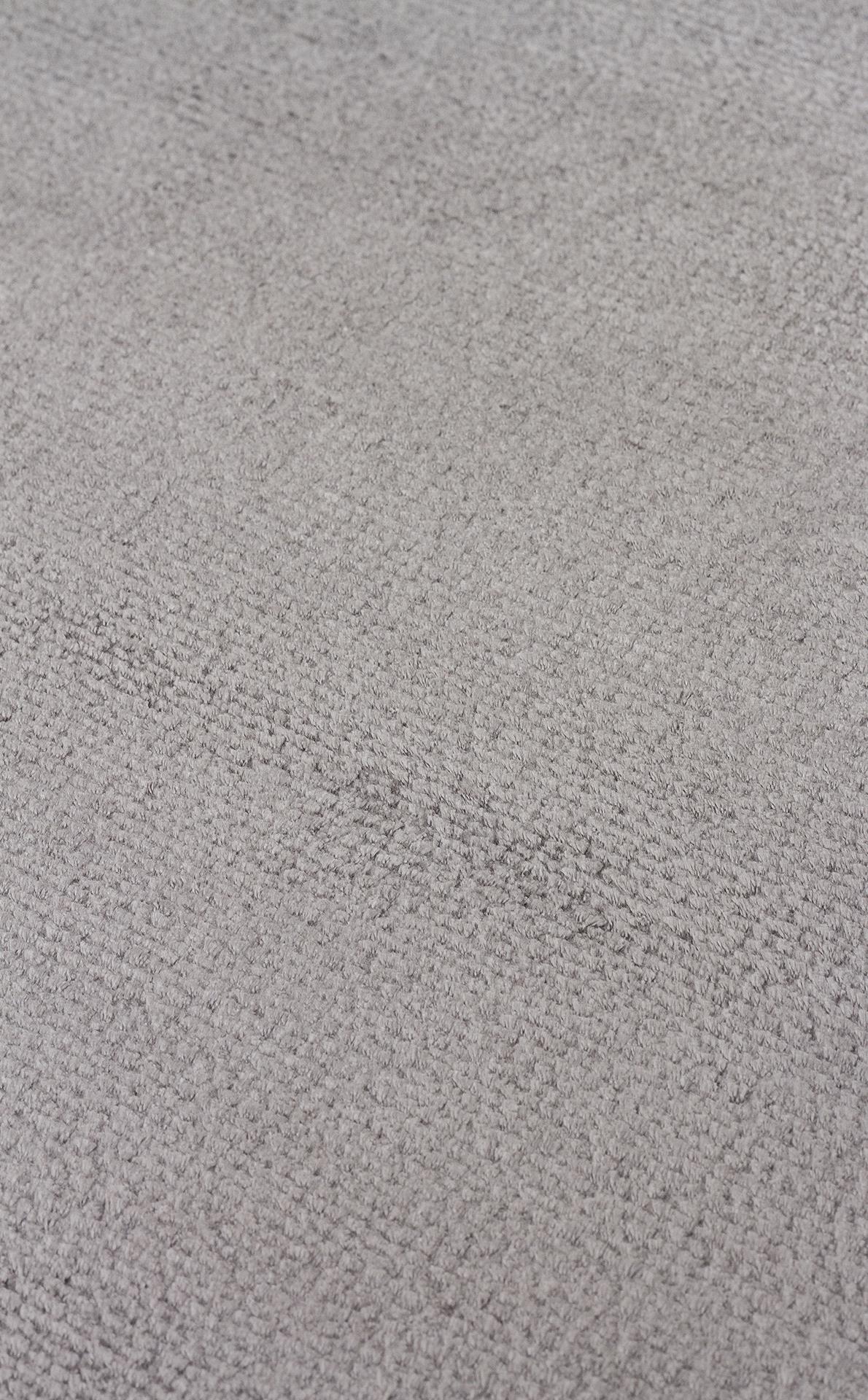 VELVET VT PLAIN D.GREY  Düz Renk El Emeği ile Özel Tezgahlarda Üretilen Viskon Uşak Halısı