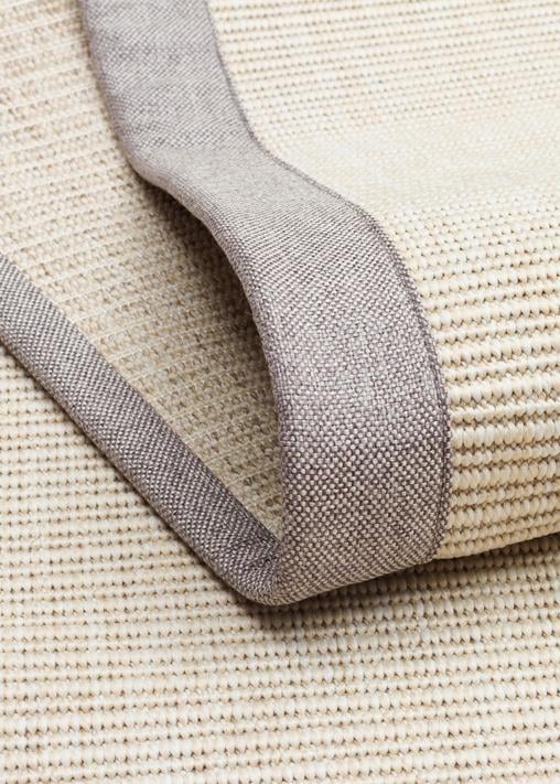 VENTURA SISAL VNT 2706 CREAM BRD GREY  İç ve Dış Mekan Kullanımına Uygun Hav Vermeyen Kolay Temizlenebilir Sisal Görünümlü Halı