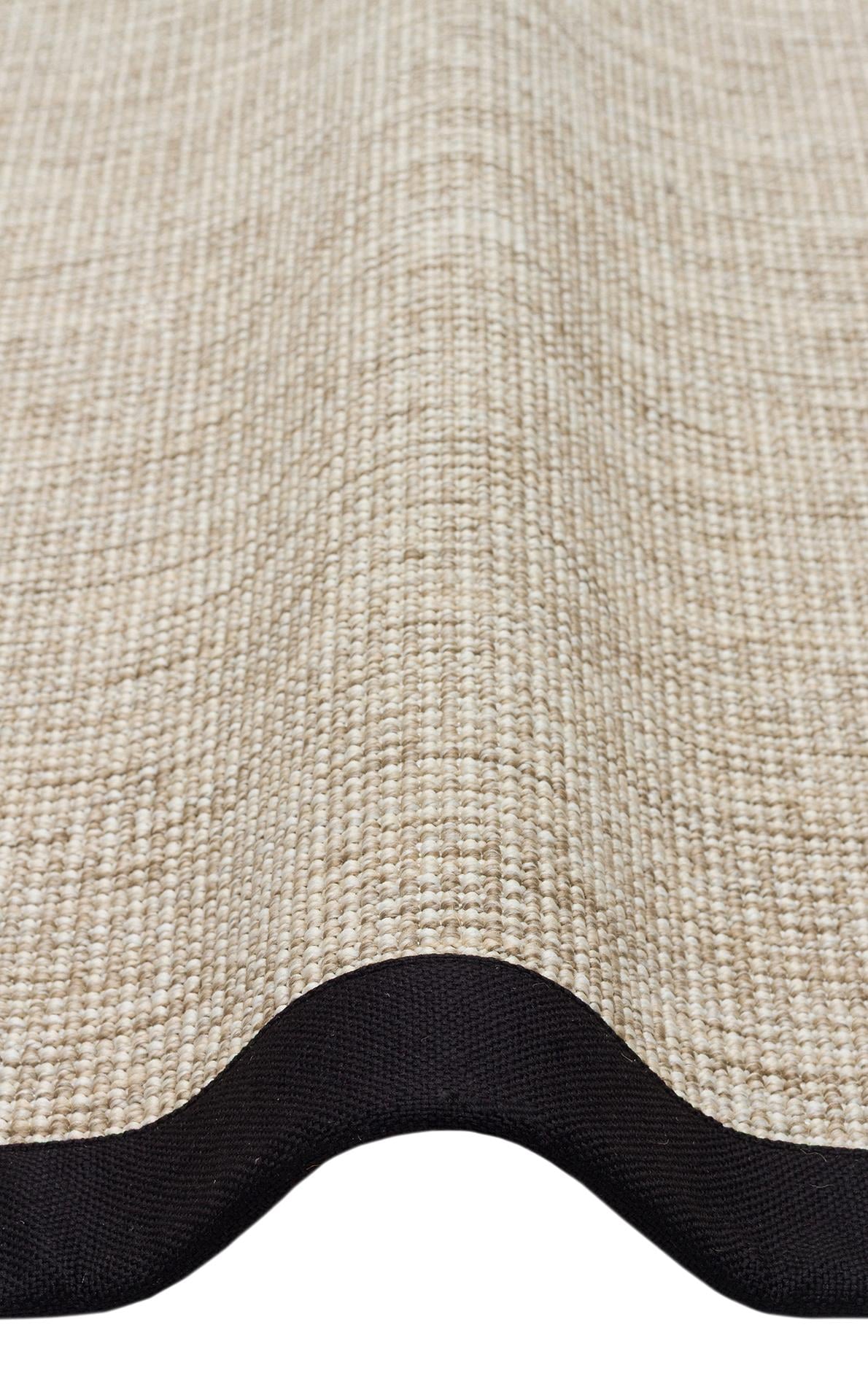 VENTURA VNT 2703 L.BEIGE BRD BLACK  İç ve Dış Mekan Kullanımına Uygun Hav Vermeyen Kolay Temizlenebilir Sisal Görünümlü Halı