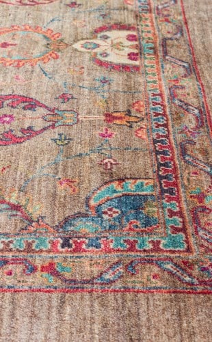 ANTIQUE ATK 07 OLIVE  Kolay kullanımlı Kaymaz Karabağ ve Antik Desenlere Sahip Yıkanabilir Makine Halısı