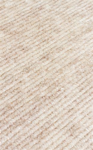 GESSI GES PLAIN BEIGE  Özel Hav Vermeyen ve Kolay Temizlenebilir Tencel Kullanılarak El Emeği ile Özel Tezgahlarda Üretilen Modern Kara Tezgah Halısı