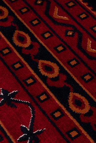 HERAT HER 01 NAVY  Afgan Desenli Viskon Sıkı Dokuma Kaymaz Tabanlı İnce Makine Halısı