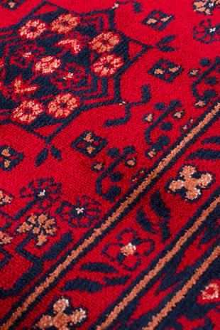HERAT HER 04 RED  Afgan Desenli Viskon Sıkı Dokuma Kaymaz Tabanlı İnce Makine Halısı