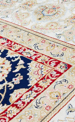ISFAHAN ISF 03 NAVY CREAM  Klasik Desenli Yüksek Kalite Sık Dokuma Makine Halısı
