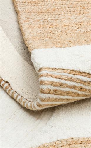 JADE JD 902 NATURAL WHITE Yün ile Üretilen Örme El Halısı