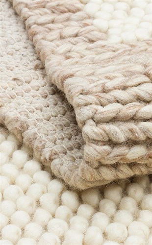 JADE MARJORY NATURAL  Naturel Kazak Örgü Desenli El Dokuma Örgü Halı