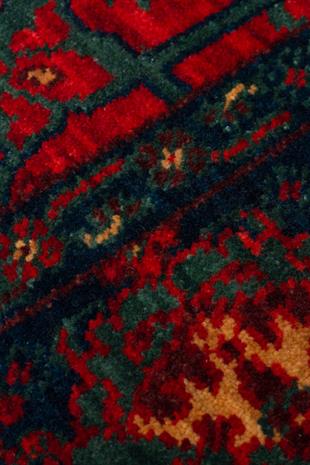 KADIM KDM 03 NAVY  Anadolu Motiflerine Sahip Yeni Zellanda Yünü İle Üretilen El Emeği Yüksek Kara Tezgah Halısı