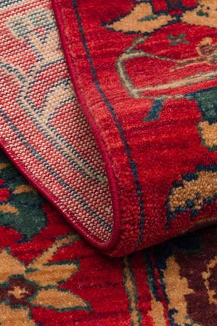 KADIM KDM 05 RED VINTAGE  Anadolu Motiflerine Sahip Yeni Zellanda Yünü İle Üretilen El Emeği Yüksek Kara Tezgah Halısı