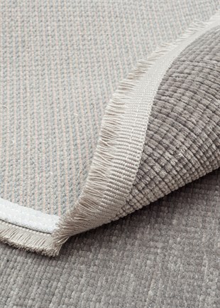 LIZA KILIM LIZ 01 GREY Q  Hav Toz Vermez Kaymaz Tabanlı Yıkanabilir Düz Renk Kilim