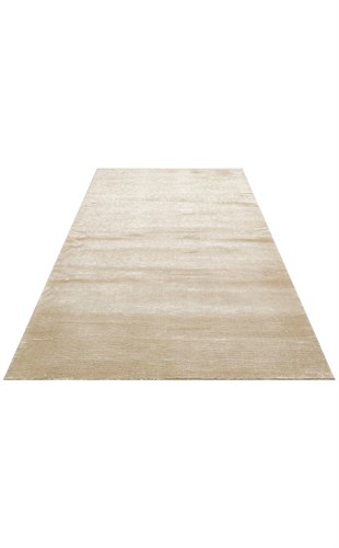 MAJESTY MJ 01 BEIGE  Düz Desenli El Emeği ile Özel Tezgahlarda Üretilen Yün Viskon Tencel Uşak Halısı