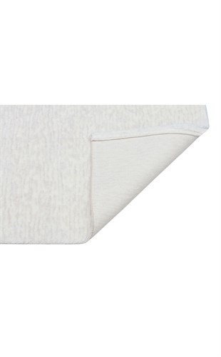 MAJESTY MJ 01 IVORY NZ  Düz Desenli El Emeği ile Özel Tezgahlarda Üretilen Yün Viskon Tencel Uşak Halısı