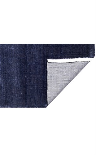 MAJESTY MJ 02 D.NAVY  Düz Desenli El Emeği ile Özel Tezgahlarda Üretilen Yün Viskon Tencel Uşak Halısı