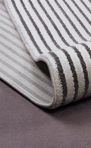 MERANO MRN 04 VIZON ANTRASIT  Geometrik Desenli Yüksek Kalite Sık Dokuma Salon Halısı