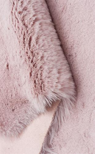 MOLLIS THROW MLS THROW POWDER  Yumuşak Dokulu Uzun Tüylü Yıkanabilir Tavşan Postu