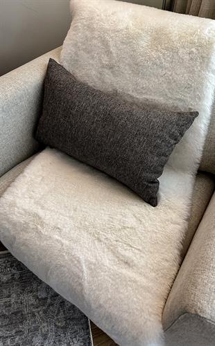 MOLLIS THROW MLS THROW WHITE  Yumuşak Dokulu Uzun Tüylü Yıkanabilir Tavşan Postu