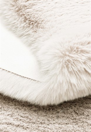 MOLLIS PLAIN MLS PLAIN SINGLE L.BEIGE  Yumuşak Tuşeli Yıkanabilir Kaymaz Tabanlı Suni Kürk