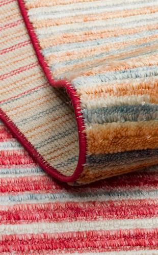 OTTO TT 03 MULTY  Özel Hav Vermeyen ve Kolay Temizlenebilir Tencel Kullanılarak El Emeği ile Özel Tezgahlarda Üretilen Modern Kara Tezgah Halısı 