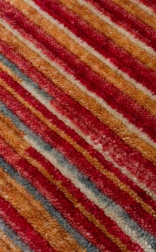 OTTO TT 03 MULTY  Özel Hav Vermeyen ve Kolay Temizlenebilir Tencel Kullanılarak El Emeği ile Özel Tezgahlarda Üretilen Modern Kara Tezgah Halısı 