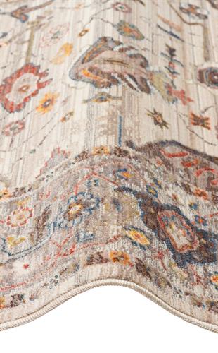 PIETRA PTA 01 CREAM GREY  Sıcak Renk Tonlarını Etnik Desenler ile Buluşturan Yumuşak Tuşeli Makine Halısı