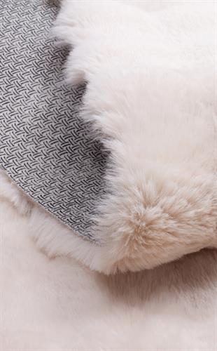 SANDY SND PLAIN BEIGE  Özel Yüksek Alçak Dokulu Yumuşak Tuşeli Suni  Kürk