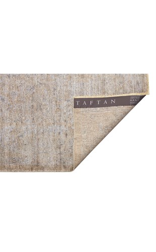 TAFTAN TF 02 BEIGE  Pakistan Overdyed Tarzı Özel Hav Vermeyen ve El Emeği ile Özel Tezgahlarda Üretilen Uşak Halısı
