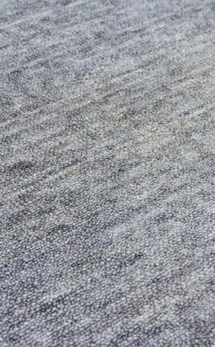 TAFTAN TF PLAIN D.GREY  Pakistan Overdyed Tarzı Özel Hav Vermeyen ve El Emeği ile Özel Tezgahlarda Üretilen Uşak Halısı