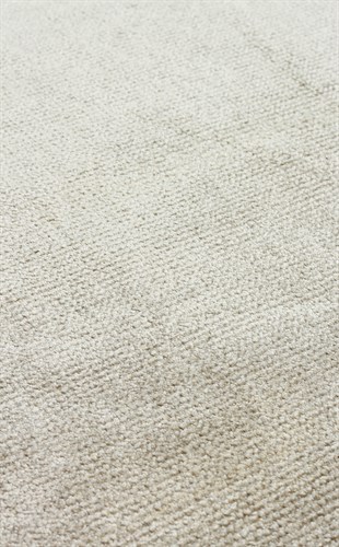 VELVET VT PLAIN LATTE  Düz Renk El Emeği ile Özel Tezgahlarda Üretilen Viskon Uşak Halısı
