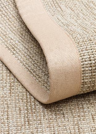 VENTURA VNT 2703 L.BEIGE BRD BEIGE  İç ve Dış Mekan Kullanımına Uygun Hav Vermeyen Kolay Temizlenebilir Sisal Görünümlü Halı