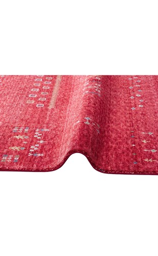 ZARA ZR 06 RED  Otantik Desenli Özel Hav Vermeyen ve Kolay Temizlenebilir Tensel Kullanılarak El Emeği ile Özel Tezgahlarda Üretilen Modern Uşak Halısı