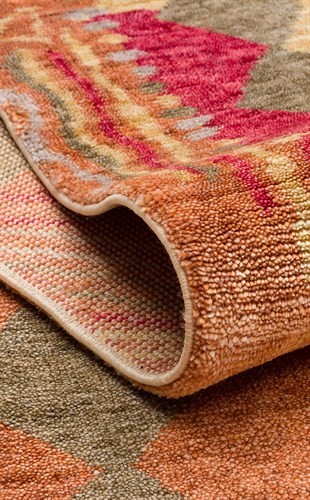 ZARA ZR 10 RED AUTUMN  Otantik Desenli Özel Hav Vermeyen ve Kolay Temizlenebilir Tensel Kullanılarak El Emeği ile Özel Tezgahlarda Üretilen Modern Uşak Halısı