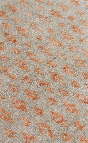 ZARA ZR 15 BEIGE AUTUMN  Otantik Desenli Özel Hav Vermeyen ve Kolay Temizlenebilir Tensel Kullanılarak El Emeği ile Özel Tezgahlarda Üretilen Modern Uşak Halısı