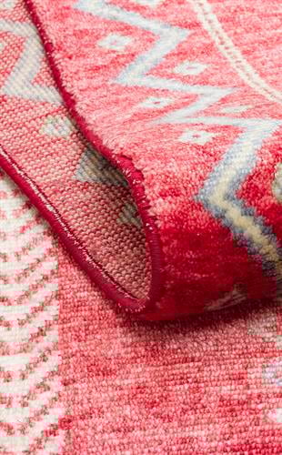 ZARA ZR 20 RED MULTY  Otantik Desenli Özel Hav Vermeyen ve Kolay Temizlenebilir Tensel Kullanılarak El Emeği ile Özel Tezgahlarda Üretilen Modern Uşak Halısı