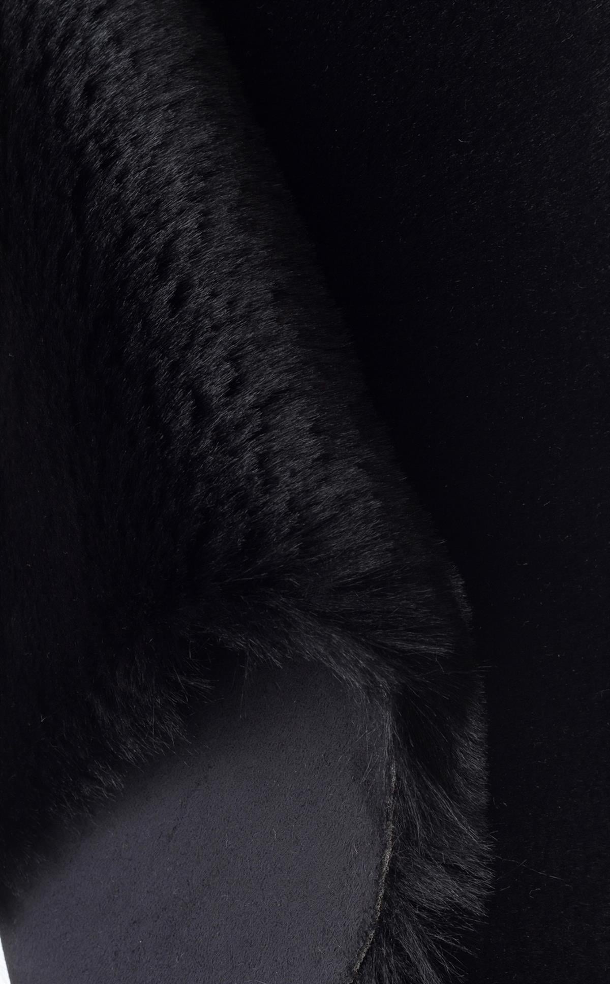 MOLLIS NEW MLS THROW BLACK  Yumuşak Dokulu Uzun Tüylü Yıkanabilir Tavşan Postu