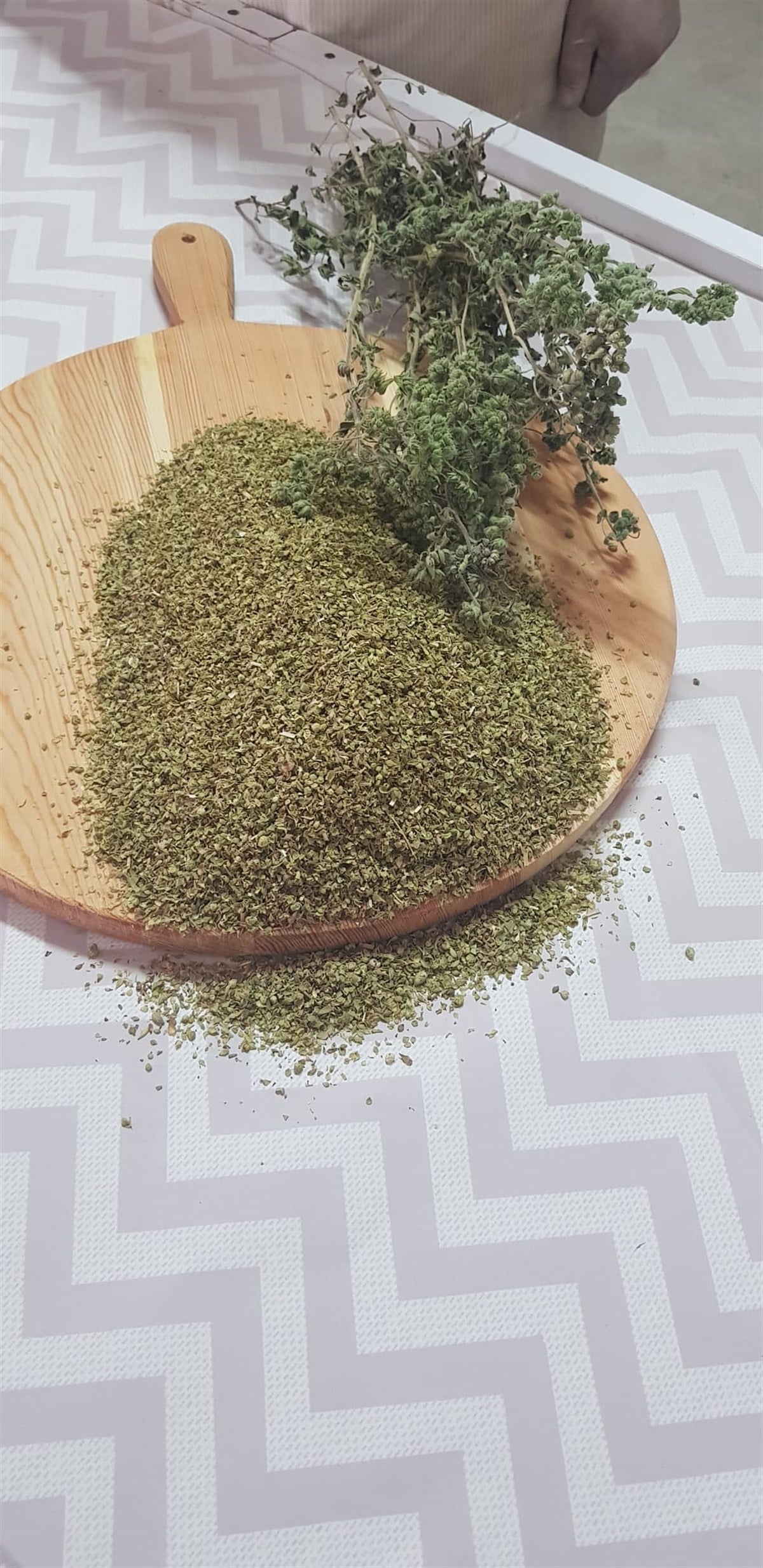 BAHÇE KEKİĞİ KURUSU (  200 GR )