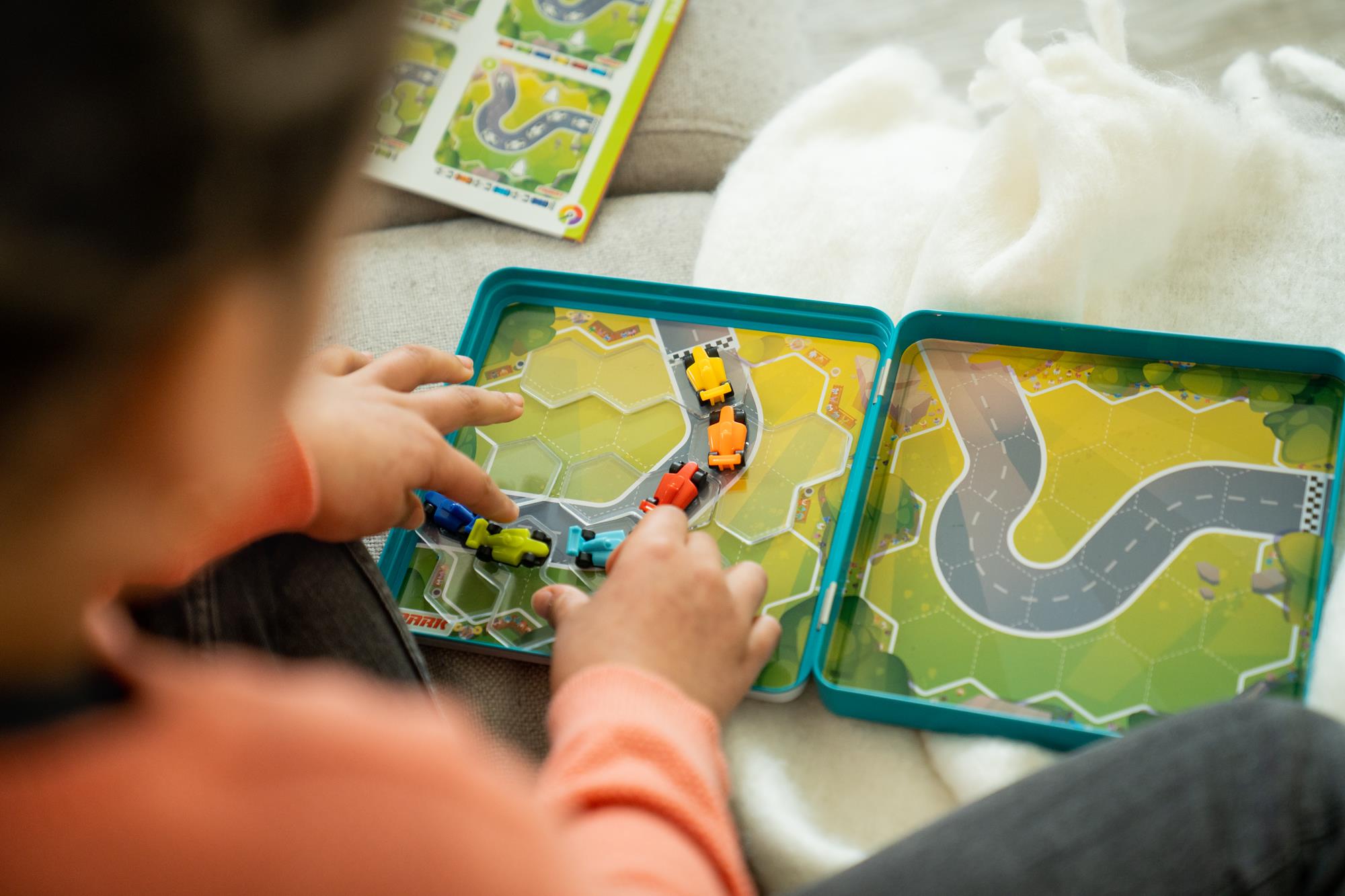 Pole Position 7+ Yaş | Smartgames ( Teneke Kutu)