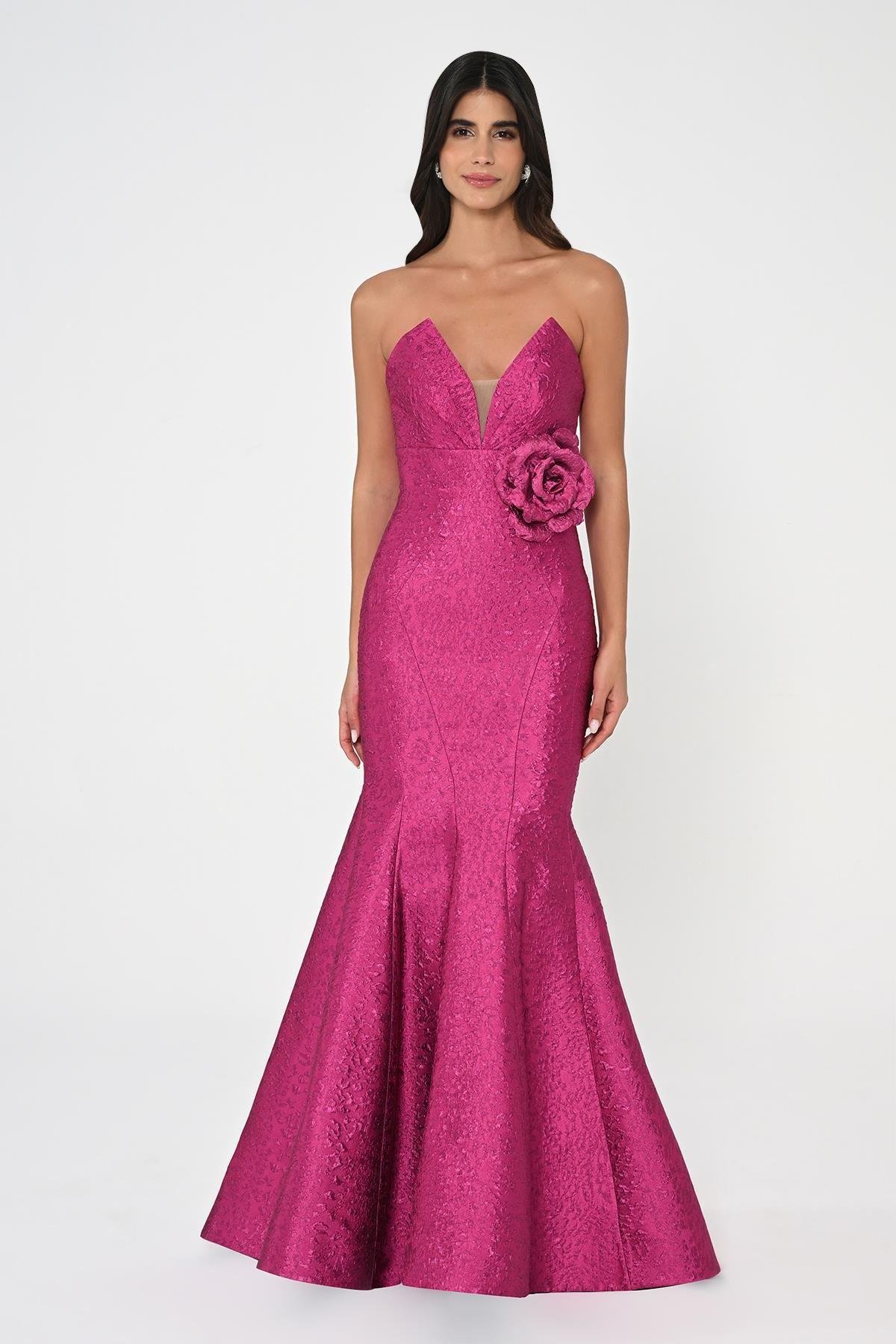 HANZADE ALTAYLIStraplez Balık Kesim Jakar Kumaş Uzun Elbise