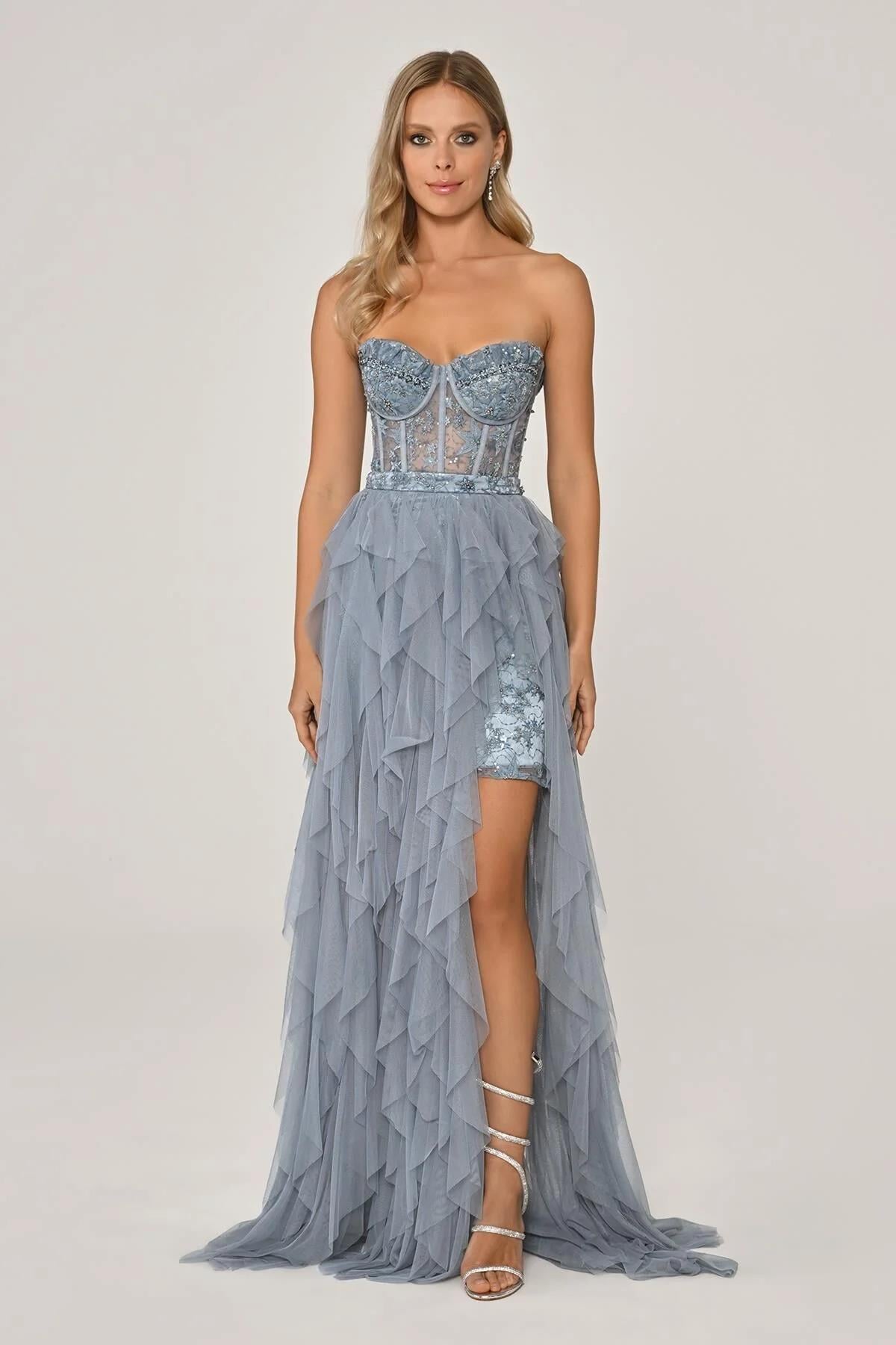 HANZADE ALTAYLIStraplez Bel Transparan Katlı Tül Etek Uzun Abiye Elbise