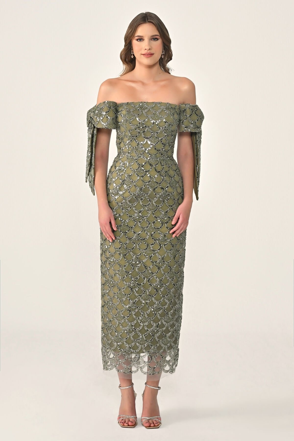 ALFABETAKurdelalı Düşük Kol Payet Midi Abiye Elbise