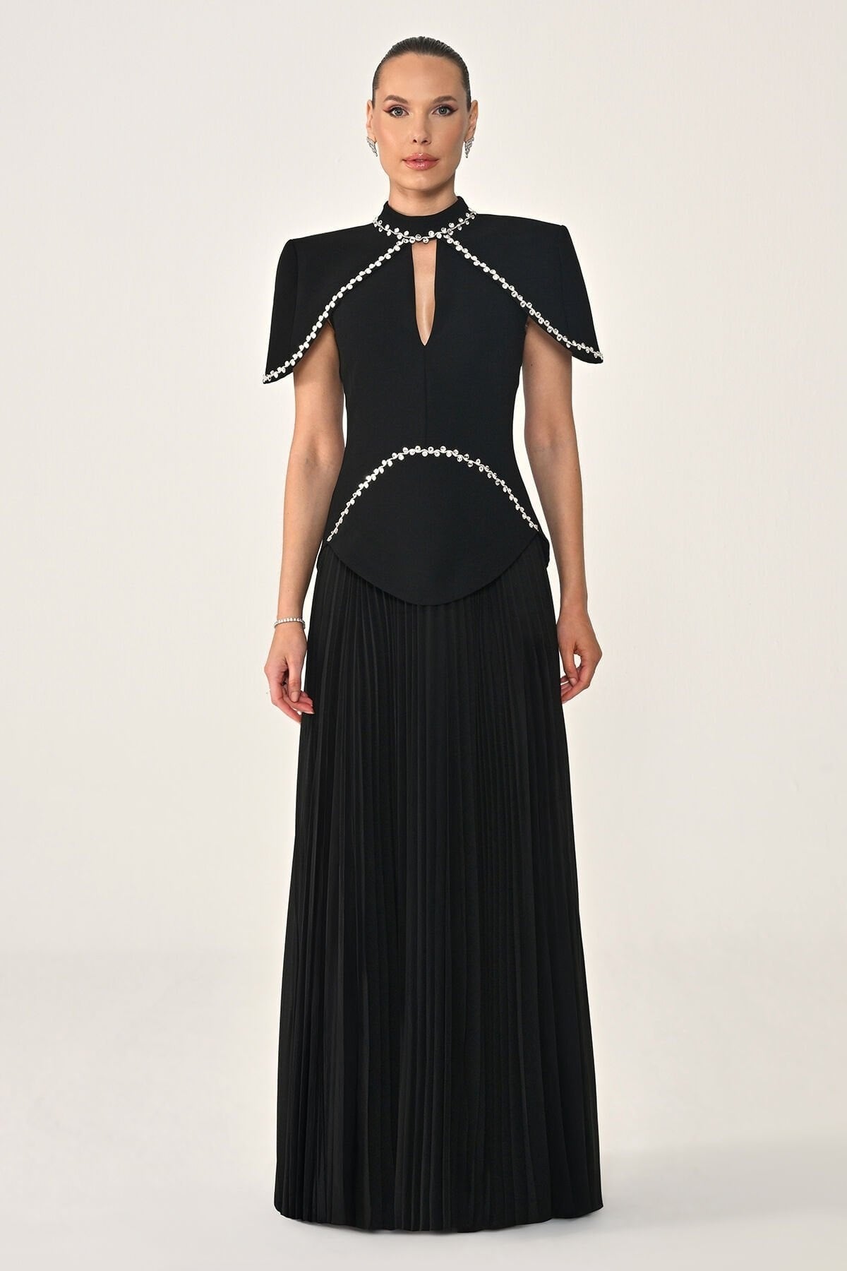 ALFABETAŞerit Taş Aksesuarlı Eteği Piliseli Şifon Uzun Abiye Elbise