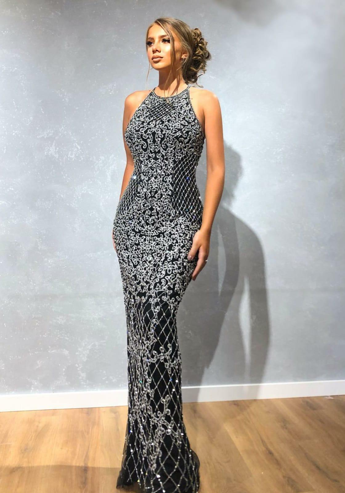 HANZADE ALTAYLISırt Detaylı İşlemeli Elbise