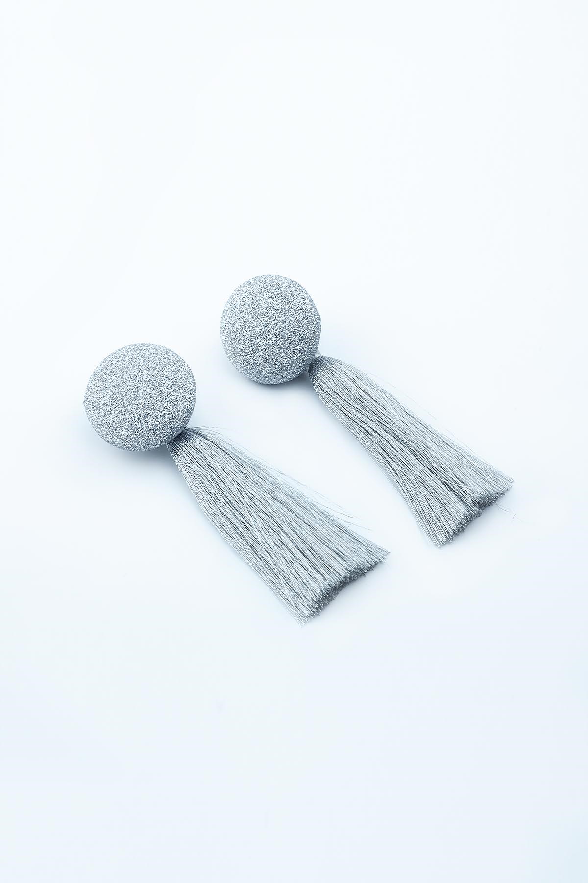 ABİYE SİMLİ PÜSKÜLLÜ KADIN KÜPE