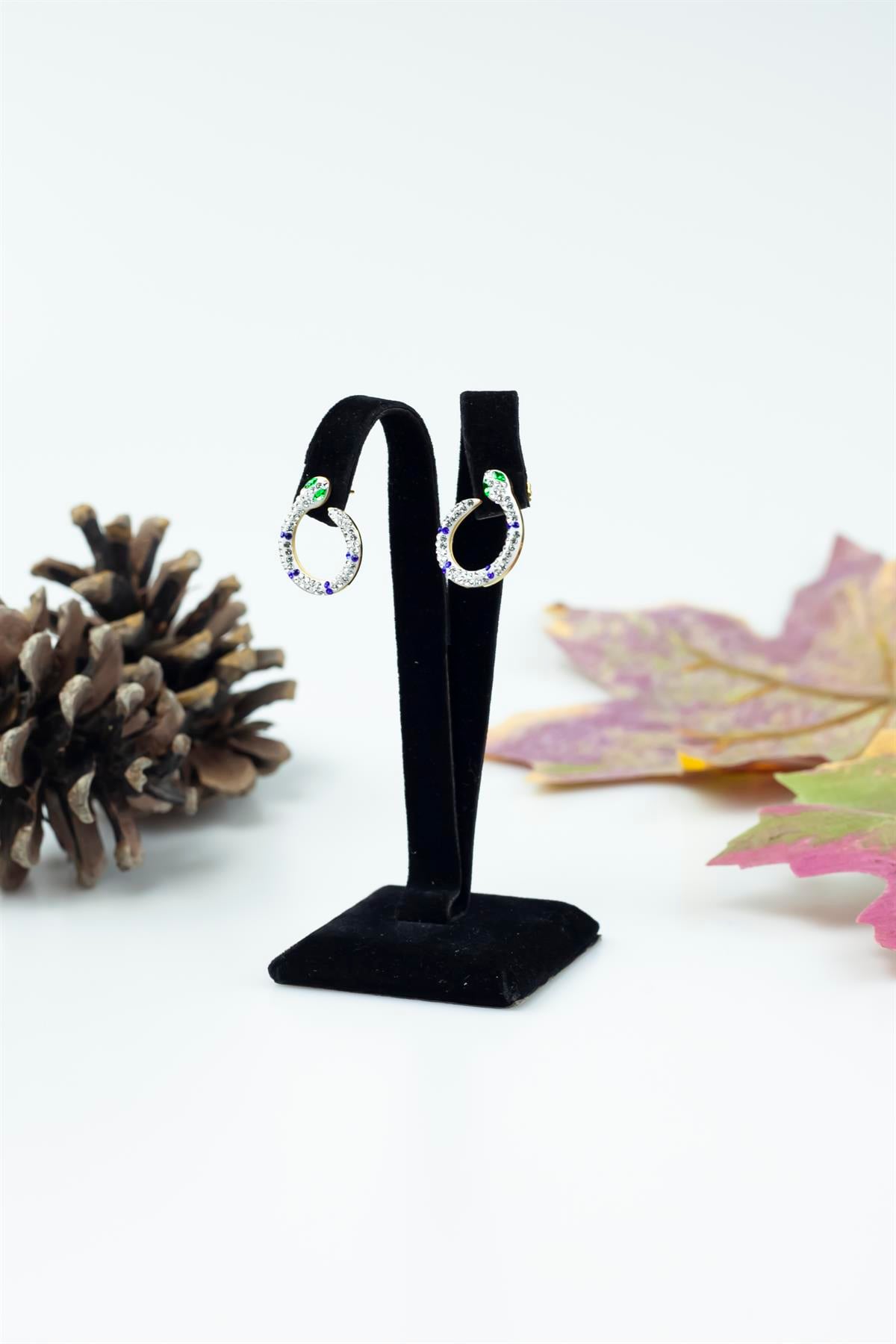 Zirkon Taş İşlemeli Yılan Tasarımda Kararmaz Çelik Küpe 3737