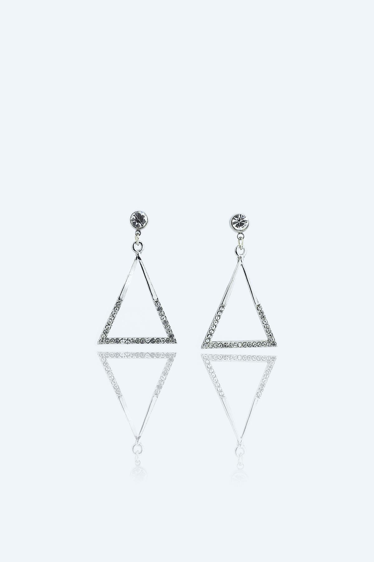 DAMLA ÜÇGEN KADIN KÜPE