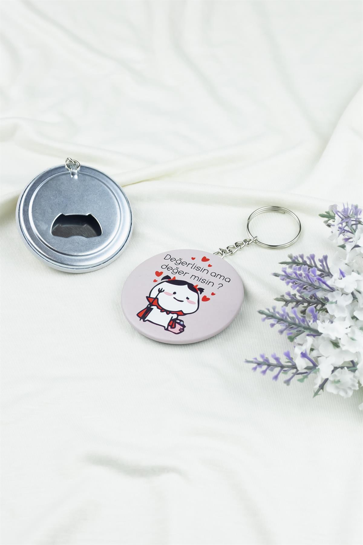 Değerlisin Ama Değer Misin? Baskılı Açacaklı Anahtarlık 3864