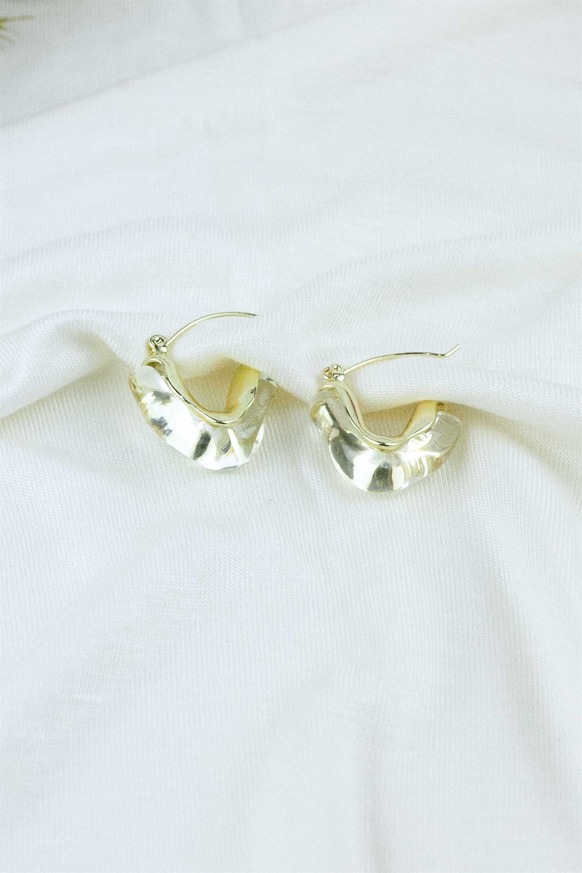 Üçgen Küpe Şeffaf Şık Model